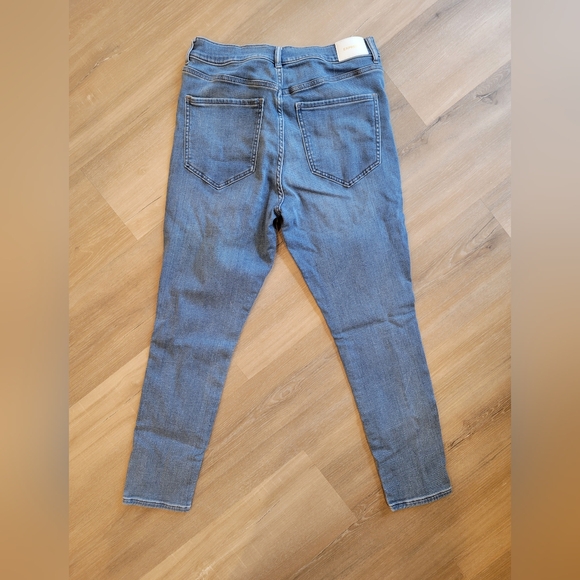 Express Jeans - Picture 2 of 3